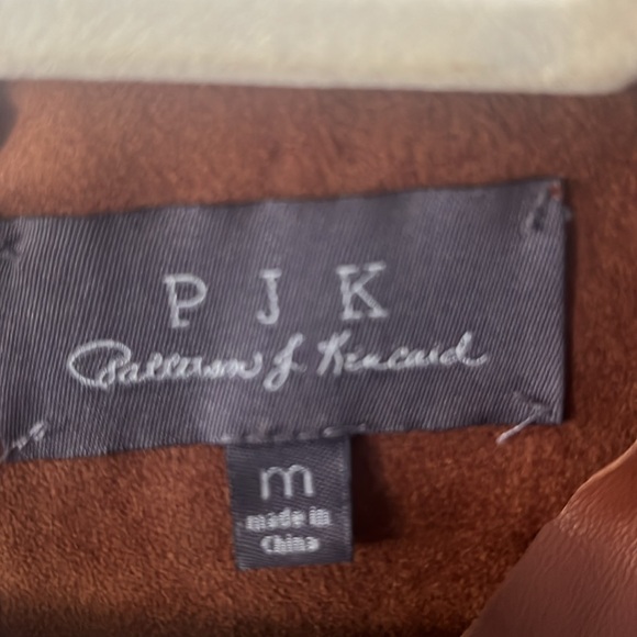 Cocoa colored leather sleeve top size medium - Picture 4 of 7